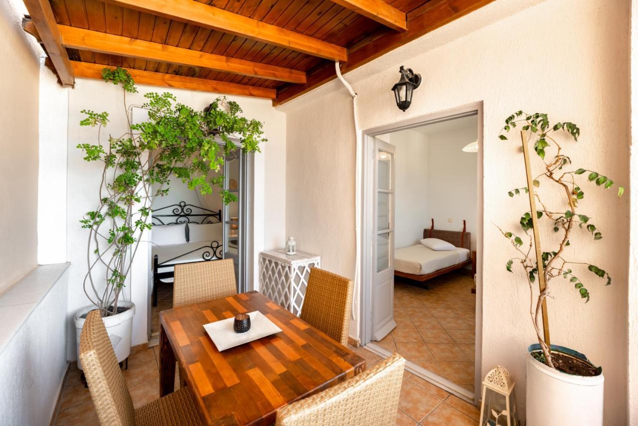 Villa By Hotel Thira Fira  Dış mekan fotoğraf