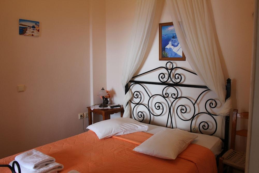 Villa By Hotel Thira Fira  Dış mekan fotoğraf